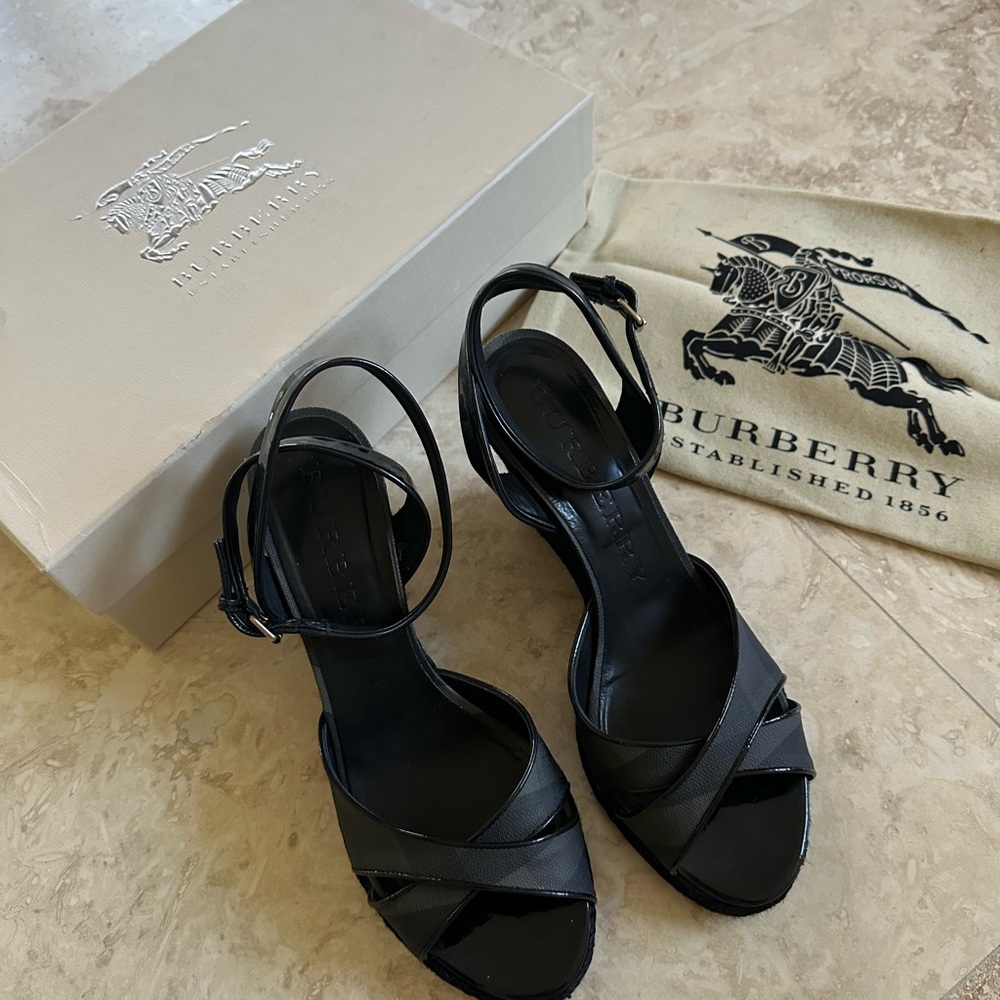 Burberry Black Women's Sandals